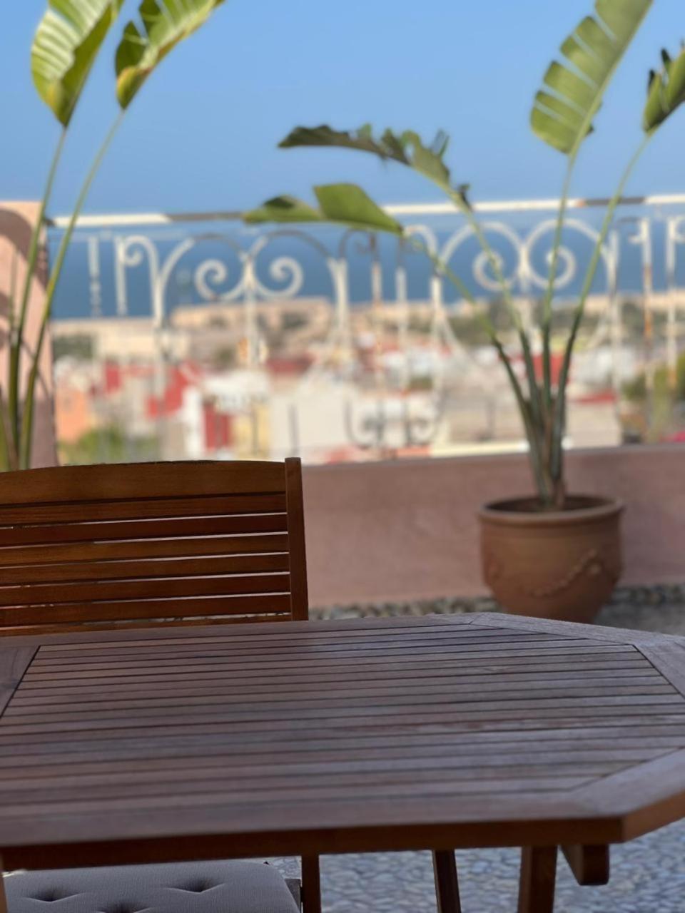Apartment Sea Breeze