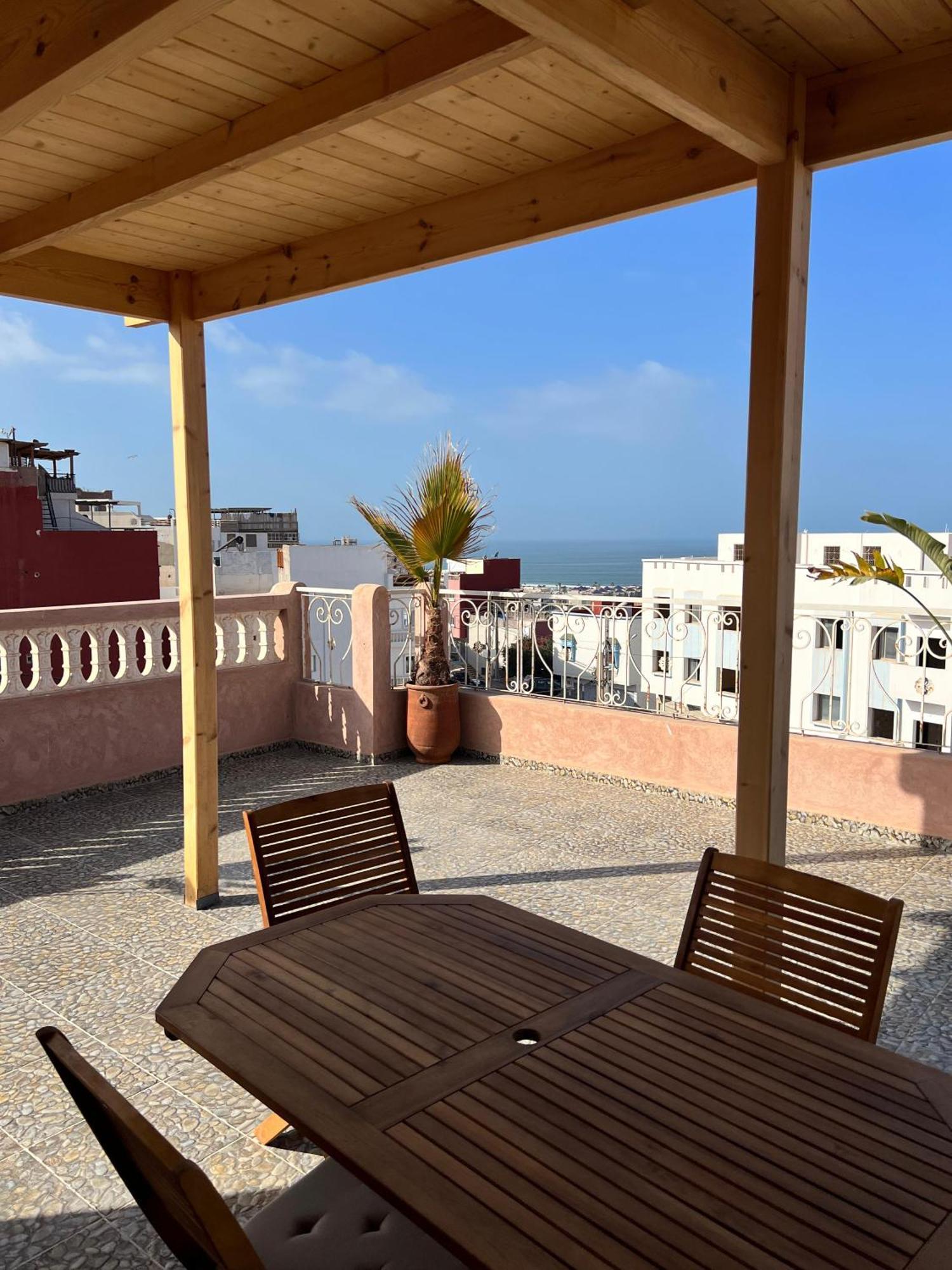 Sea Breeze Apartment